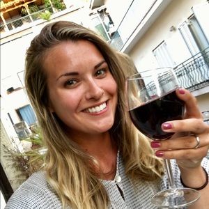 Meet your Posher, Gina